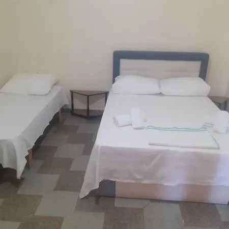 Xheni * Vlorë